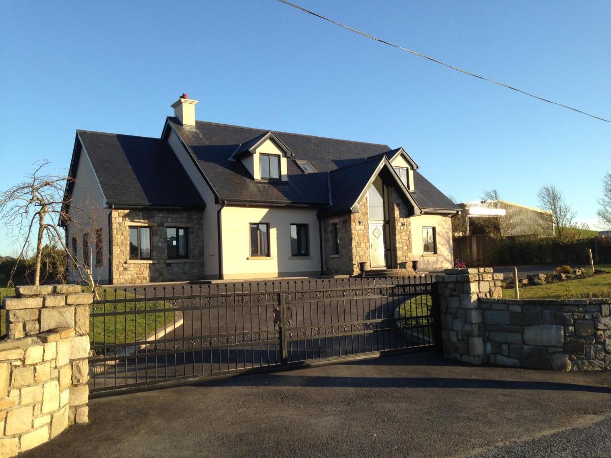Railway View - Connemara Bed & Breakfast Recess Exterior foto